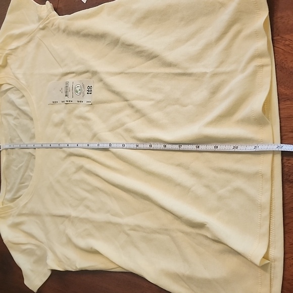 NWT No Boundaries Scoop Neck Short Sleeve Tee Bundle Medium - Picture 5 of 6